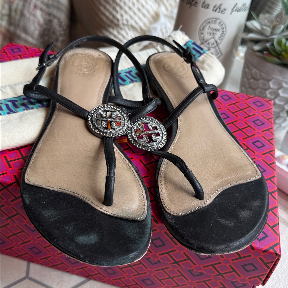 Tory Burch Liana Flat Sandal 🖤 - Picture 3 of 12